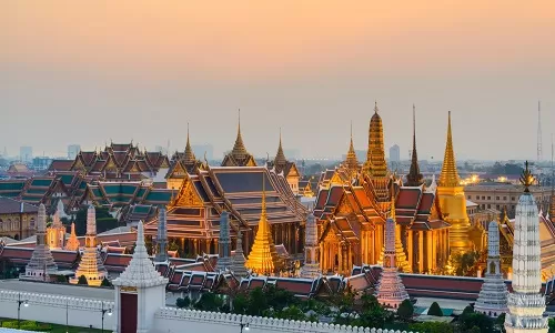 Day 01: Suvarnabhumi Air Port Pick Up and Drop to Hotel @ Pattaya & Evening Alcazar Show