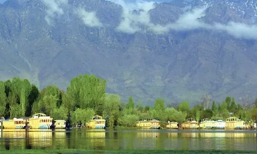 3rd Day: Srinagar to Pahalgam