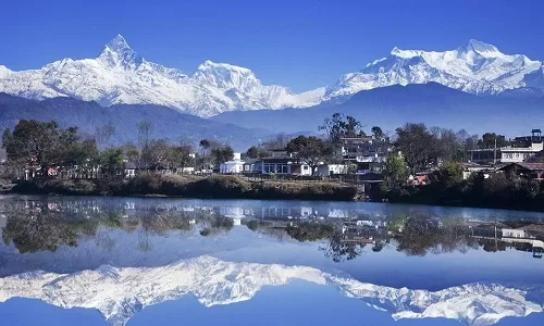 5th Day: Pahalgam to Srinagar – Houseboat Stay & Shikara Ride