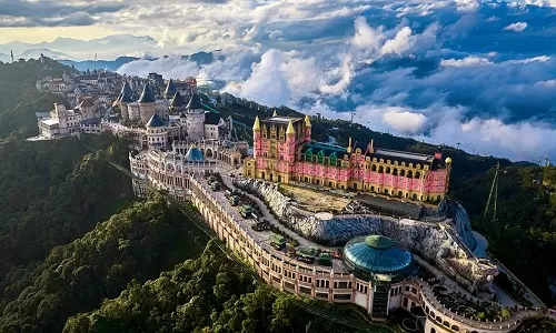 Day 4: Ba Na Hills & Golden Bridge