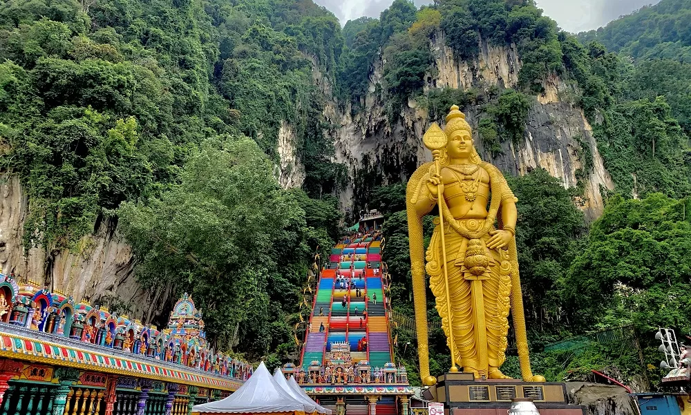 Day 2: Kuala Lumpur City Tour & Batu Caves
