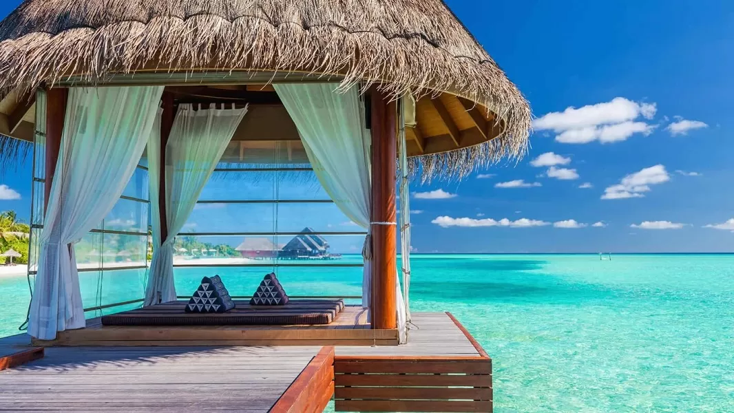 Day 5: Local Island Visit & Culture Experience