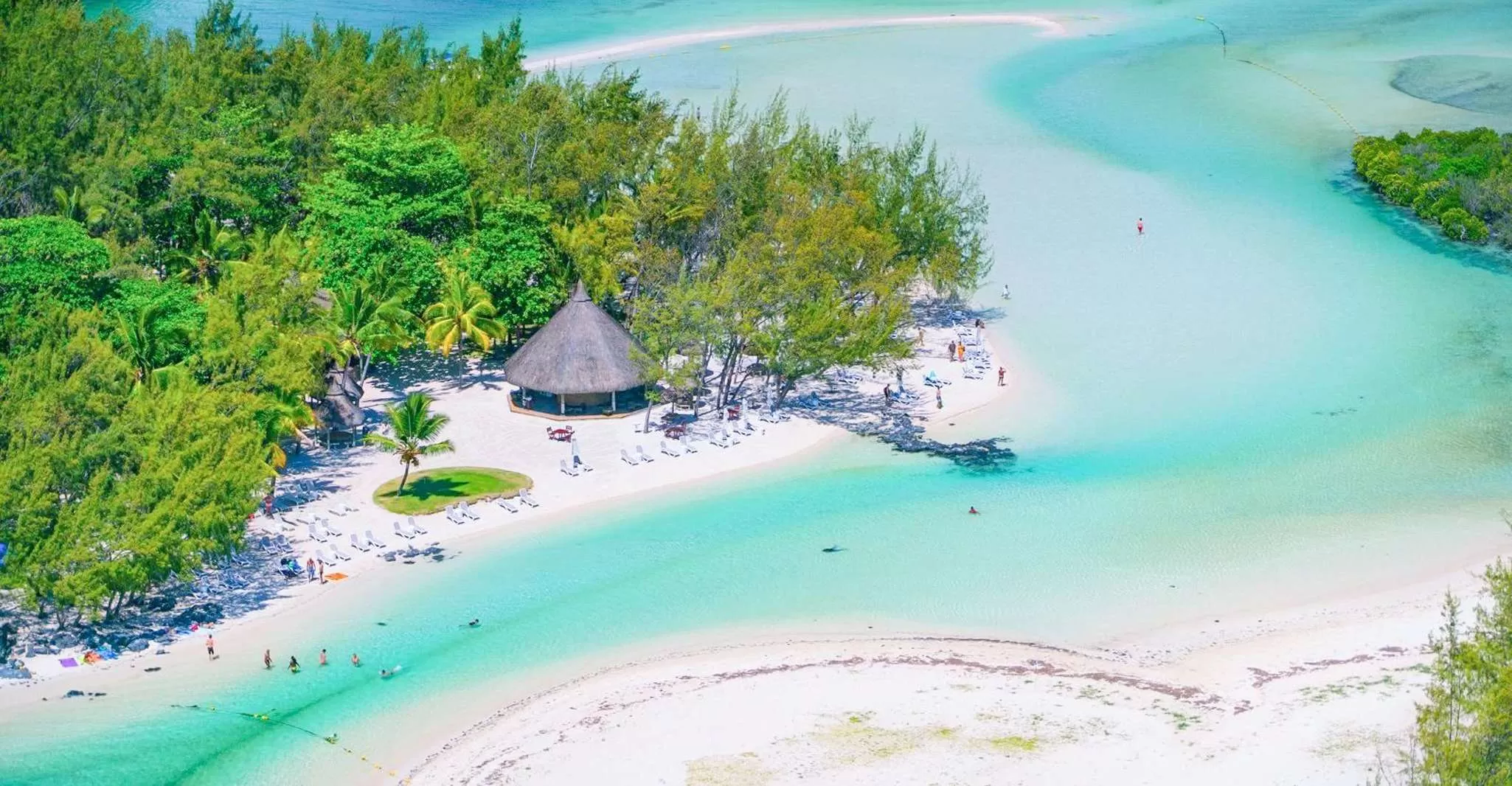 Day 4: Ile Aux Cerfs Island Excursion