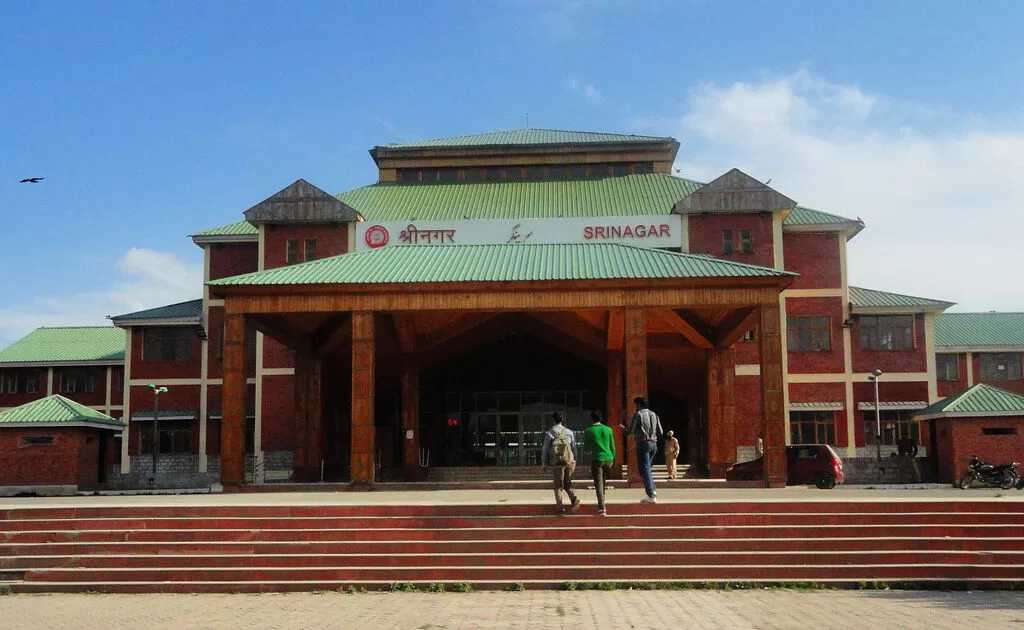 Day 6: Departure from Srinagar